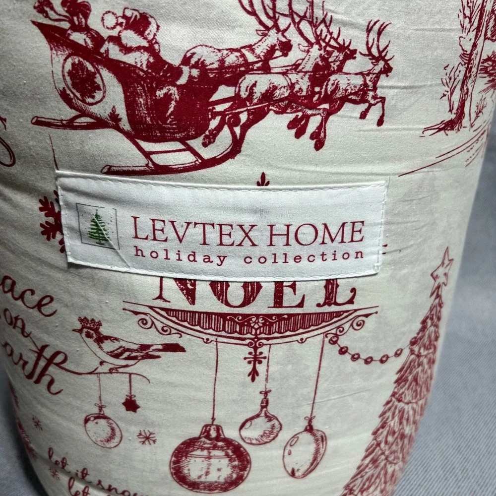Levtex Home Quilt Set Full/Queen Cream Red Holiday Toile Christmas Noel